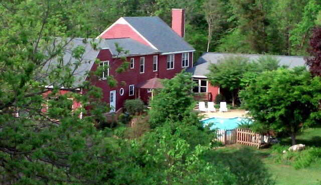 Hidden Hollow Farm - Pool; Game Rm; Sleeps 26, 45 min. to DC, Weddings/Corporate