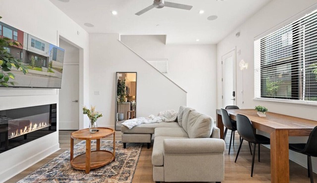 Hidden Luxury Oasis in Downtown Dallas w/Parking