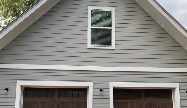 Hidden Retreat Carriage House