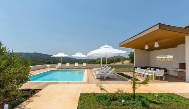 Hidden Serene Villa in the Beautiful Island of Hvar