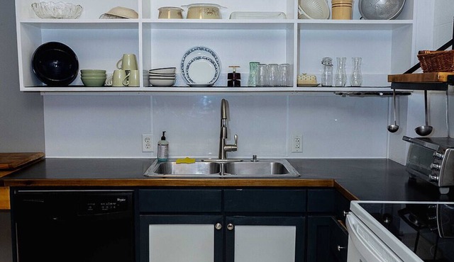 Hidden Tracks, Long Term stays welcome