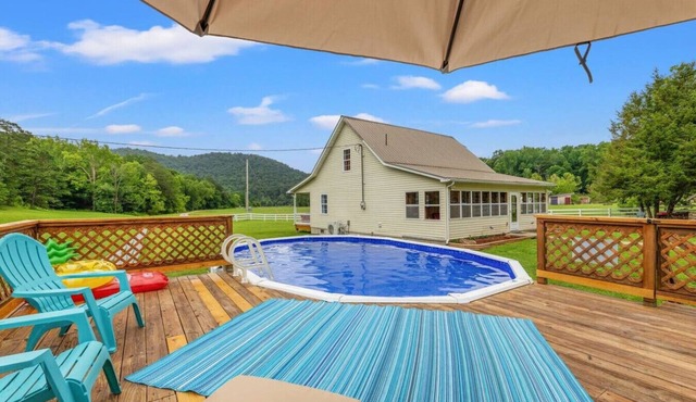 Hidden Treasure- Private Pool, Firepit, Pond, 1600 Acres