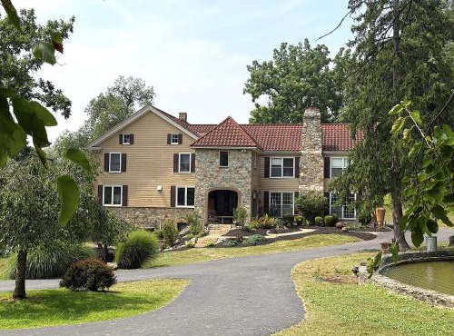 Hidden Valley Estate