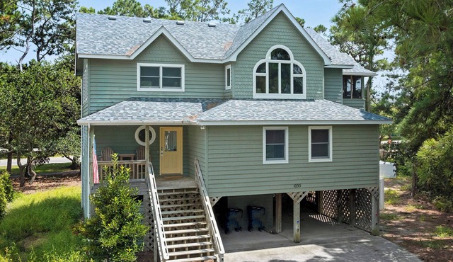 Hide Away Heaven: Pool, Hot Tub, Screened Porch