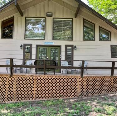 Hideaway - 3 BR Home with PRIVATE POOL on wooded lot