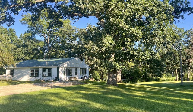 Hideaway at the Ponderosa- 3bd, 1Ba Country Cottage