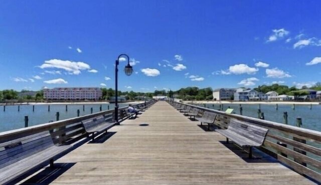 Hideaway By The Bay - Sunroom, bay view, propane fire pit, 6ft tall wood fence