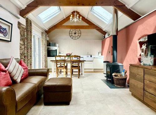 Hideaway Cottages - Greenacres Estates