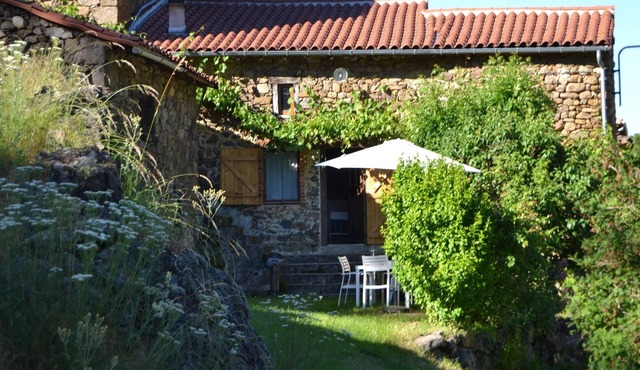 Hideaway in Villeneuve-d'Allier