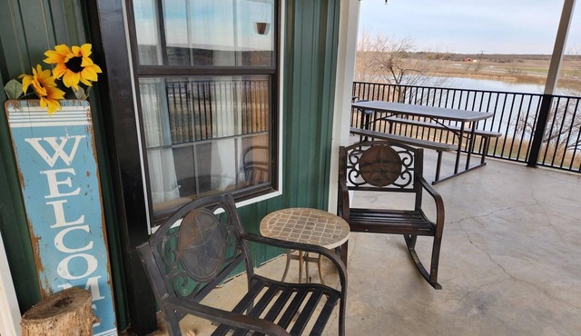 Hideaway Ranch: Upper Level
