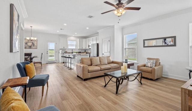 Hideaway Spot Where Southern Charm Stays - LT7950