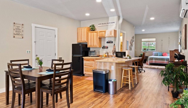 Hideaway Suite in Sagle