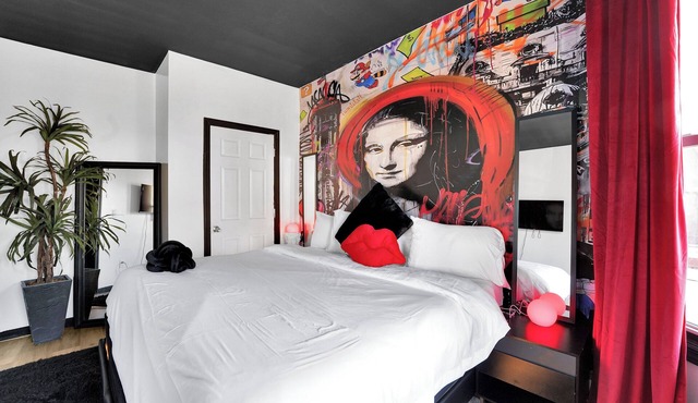 Hideaways in quite oranges neighborhood