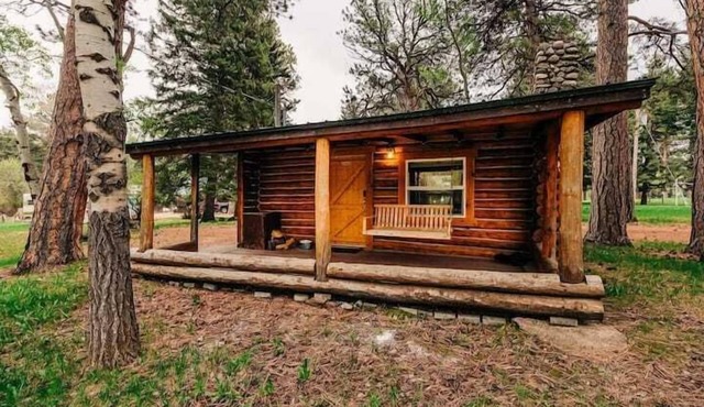 Hideout Cabin, Rustic Hideout Cabin
