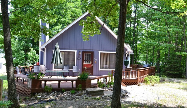 Higgins Lake Hilltop Hideaway