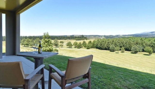 High Country Villa 239 -Luxury Villa in Terrace Downs