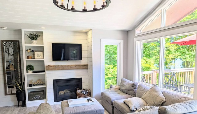 High-End 4 Bedroom Cottage - Pets ★★★★★