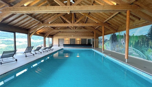 High-end BEL'M'Amiral for 15 people, magnificent view and indoor swimming pool