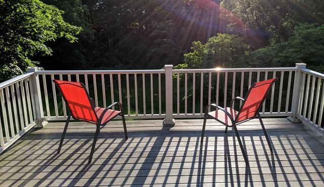 High End Creekside home with in-law apartment