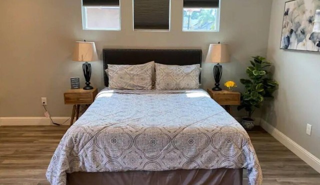 High End Guest House by I-5, Bethel, Simpson