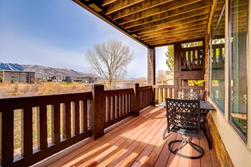 High-End Huntsville Condo with Private Hot Tub!