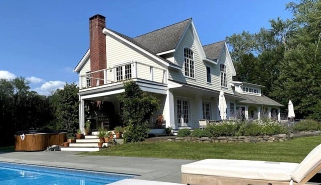 High Falls private home pool/hot tub/gym/pond