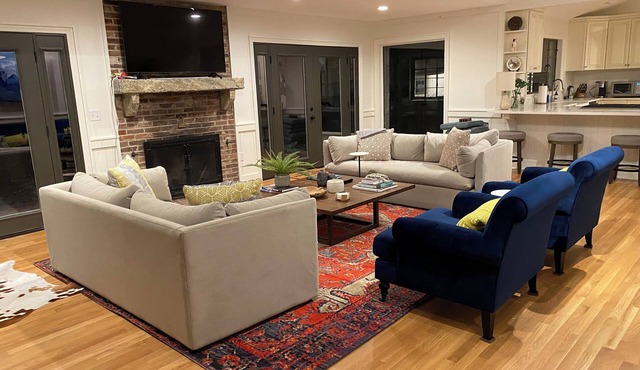 High Hampton Retreat – Spacious 5-Bedroom Home with Huge Yard in Cashiers, NC