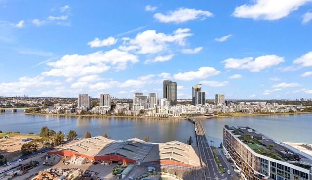 High level Fabulous view 3Beds APT in WWP