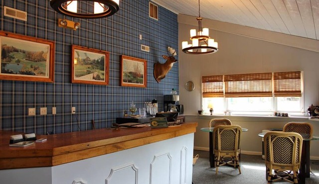 High Meadows Inn