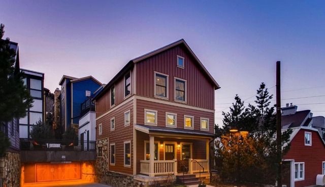 High Peak on Park Ave. by Park City Lodging