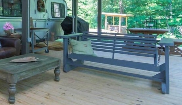 High Point Hide-A-Way w/Internet and a Hot Tub!