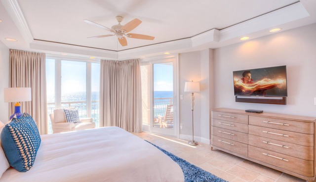 High Pointe 32W: Sophisticated Coastal Retreat with Spectacular Gulf Views