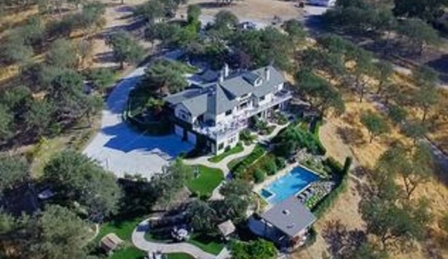 High Ridge Manor