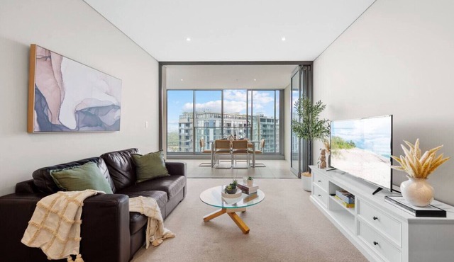 High-Rise Haven with Spectacular Skyline Views