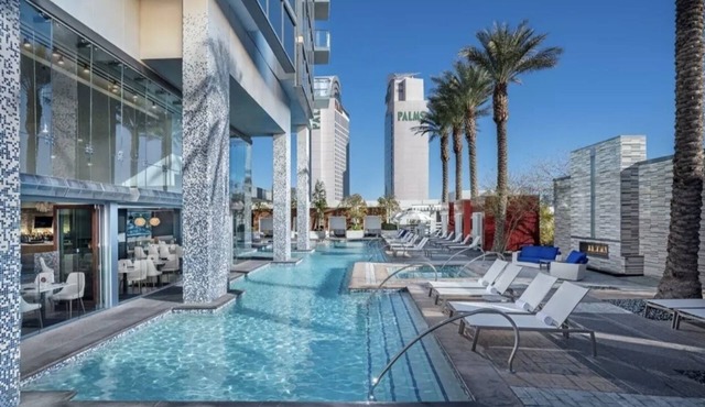 High Rise Luxury Condo in Las Vegas