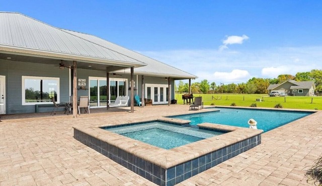High Springs Farm · House in High Springs with Pool - Close to town