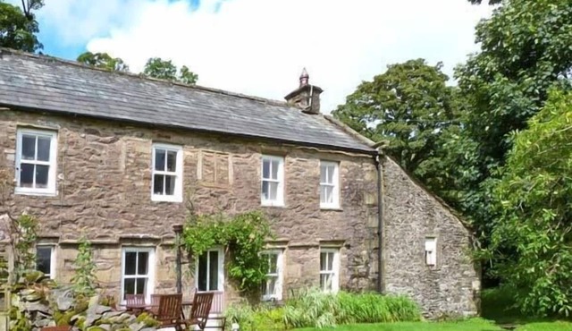 HIGH SPRINTGILL COTTAGE, pet friendly in Ravenstonedale