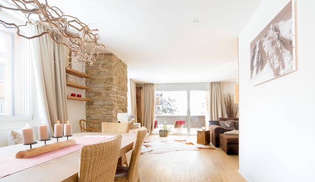 HIGH STANDING APARTMENT IN THE SWISS ALPS Andermatt