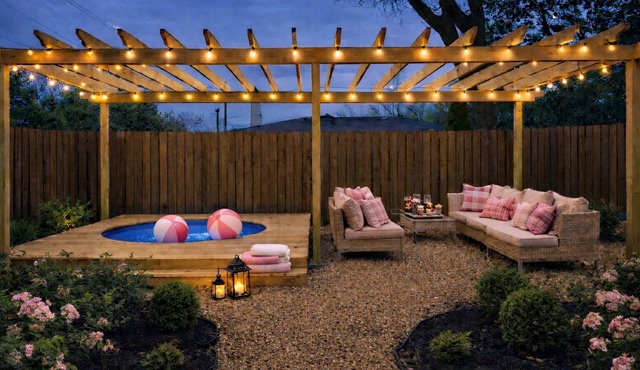 High Tea Cottage~Hot Tub~Walk Dwntwn~Fire Pit~Pool