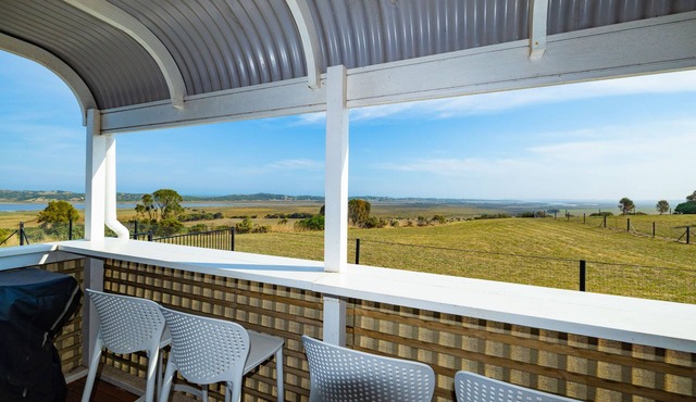 High View Family Cottages