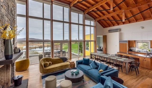 High View Hill: modern luxury on 45 scenic acres