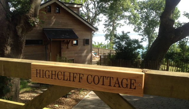Highcliff Cottage - Clifftop Paradise