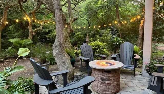 Higher Altitude 1 BR 1 BA Short walk to the beach!