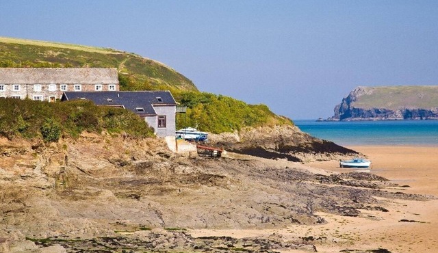 Higher Kernick Stable