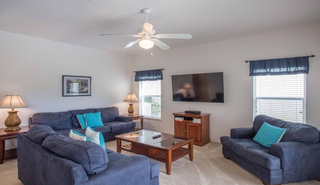 Highgate at Legacy Park - 4 Bed 3 Baths Villa