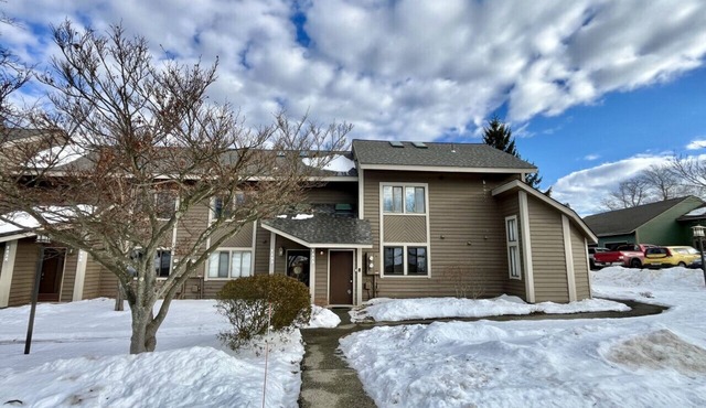 Highland Breeze Loft | Cozy Loft for Longer Stays in the Laurel Highlands