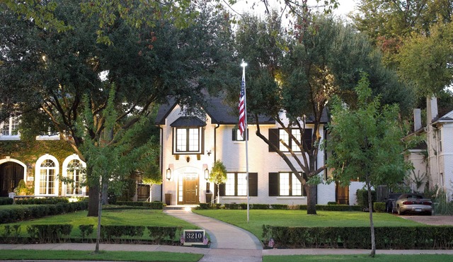 Highland Park Mansion on Beverly Drive, 1080 feet from SMU’s stadium!