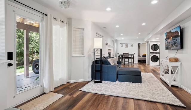 Highland Retreat-Modern Mother in Law Suite Near Ogden