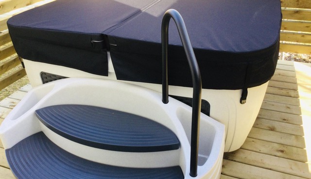 Highland Sunrise Suite Private Hot Tub Cabot Trail ,Pleasant Bay,N.S.