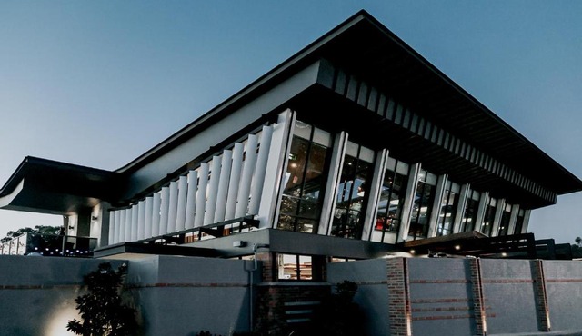 Highlander Hotel Bar Kitchen Rooftop